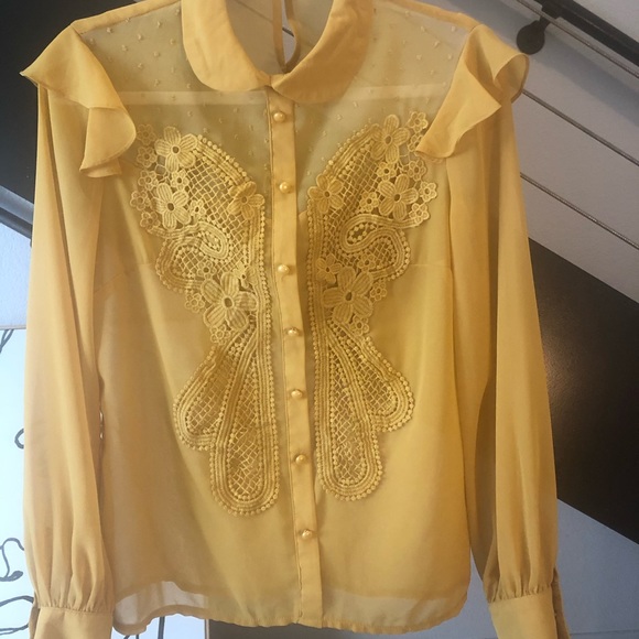 Gorgeous top for the office or to be a good girl for one day ;) - Picture 3 of 4